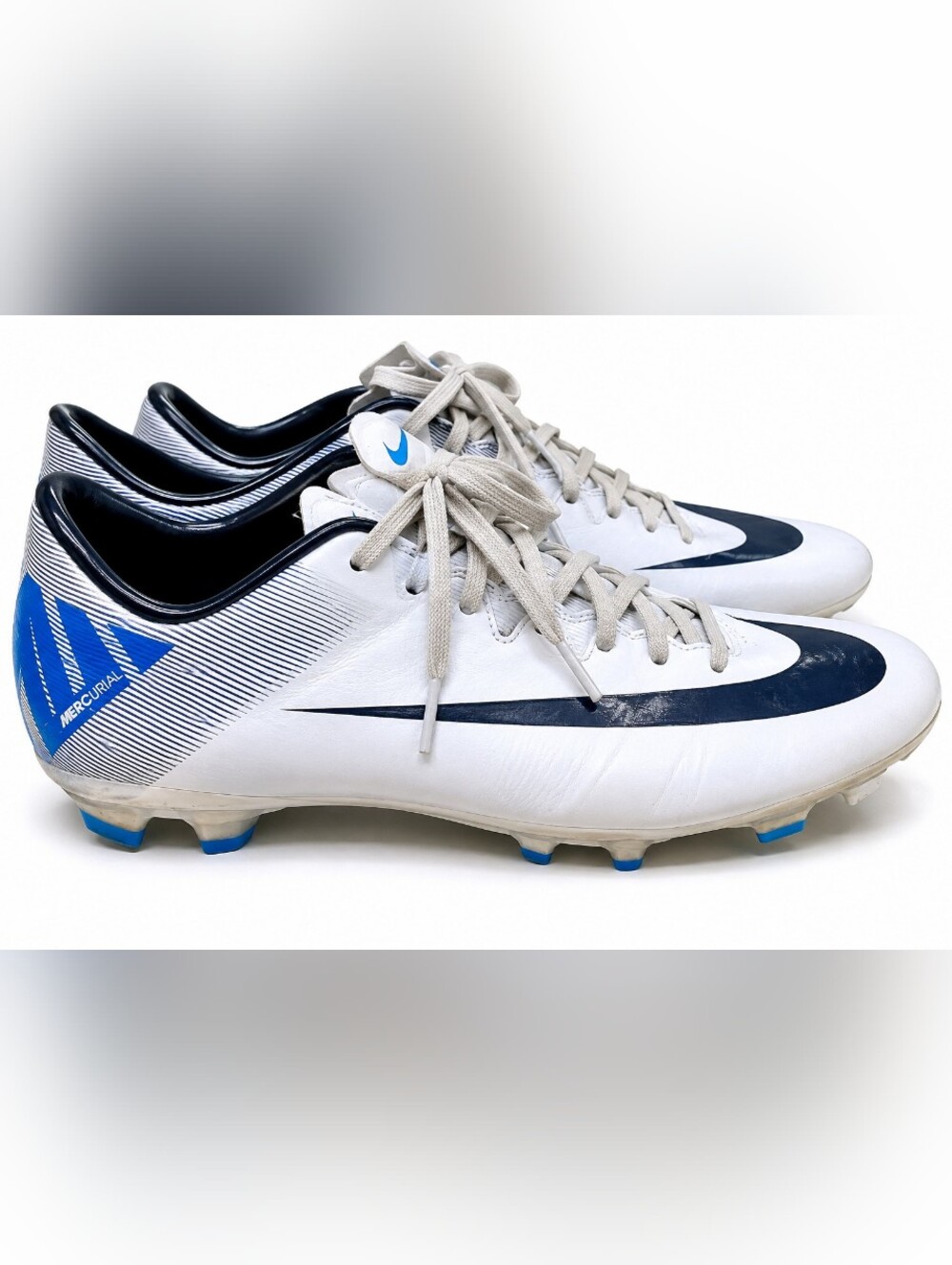 Nike Mercurial Vapor FG Soccer Cleats Men’s Size 8.5 White Blue Black Football